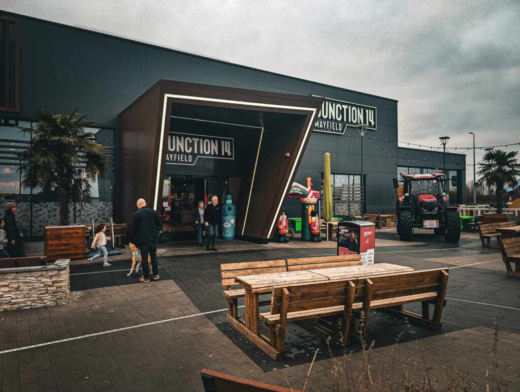 pxl 20251228 122631510 pxl 20251228 122631510